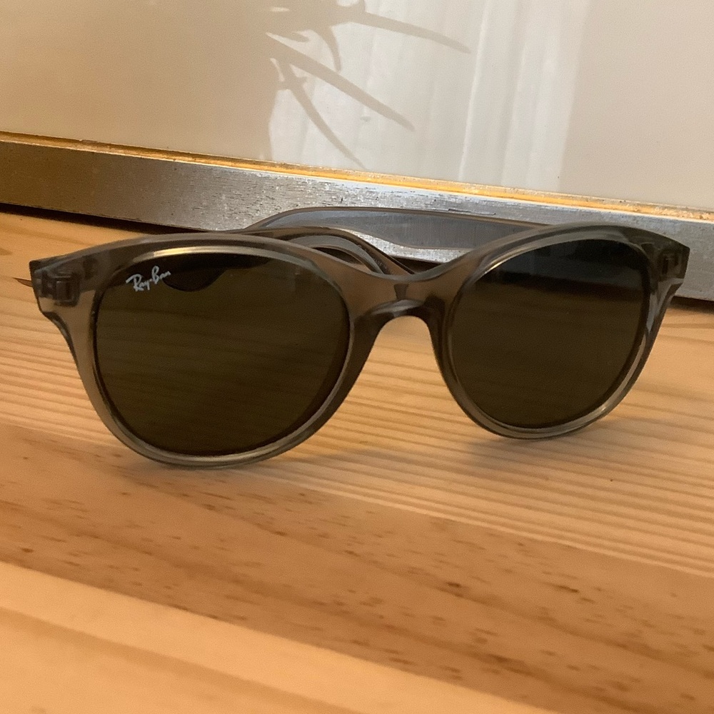 Ray-Ban RB4203 clear gray sunglasses